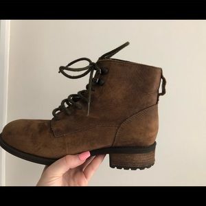 UGG Australia rustic brown warm booties